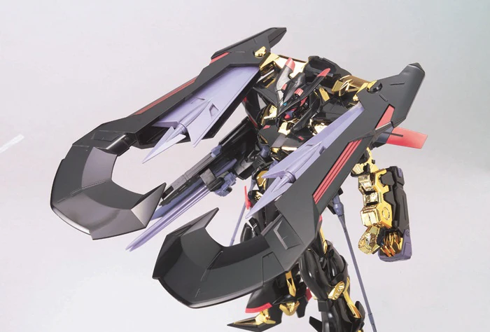 1/100 MBF-P01-Re2 Gundam Astray Gold Frame Amatsu - Image 6