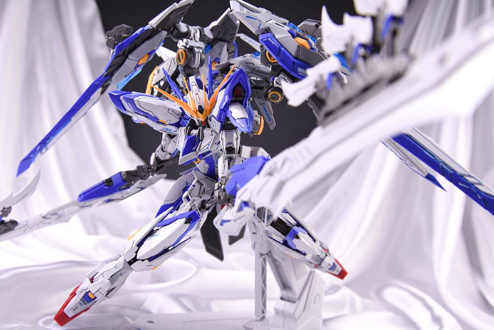 1/100 Supernova ZZA Blue Flame Model Kit - Image 6