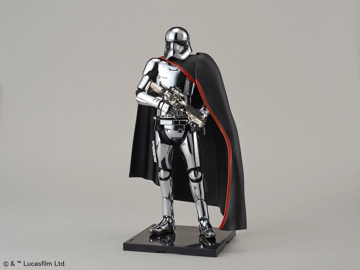 1/12 Captain Phasma - Image 2