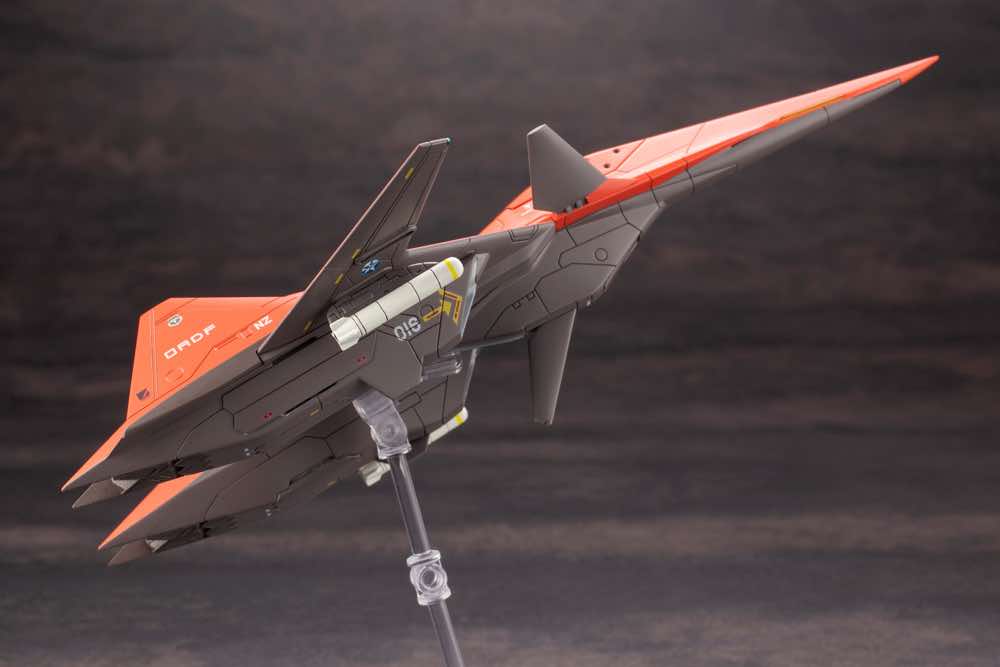1/144 Ace Combat: ADF-01 Model Kit - Image 8