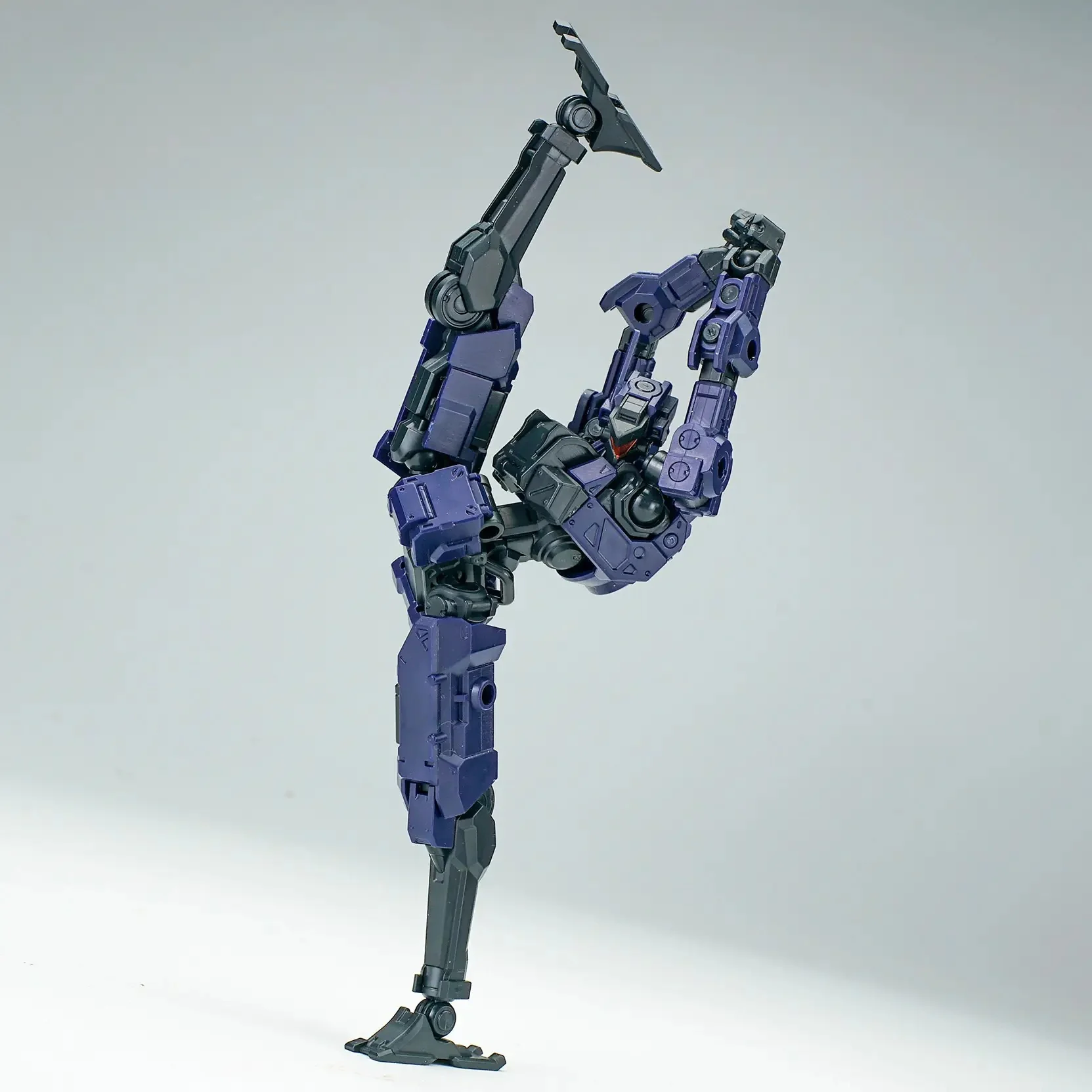 1/18 3min Project Fenrir-A2 Standard Type (Police Blue) Model Kit - Image 4