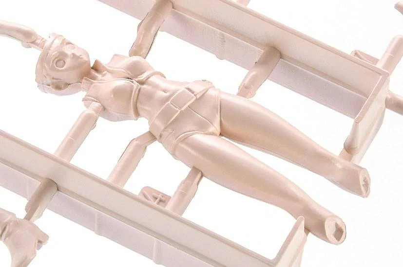 Creator Works 1/20 Kei & Yuri with 1/300 Lovely Angel (Dirty Pair) - Image 13
