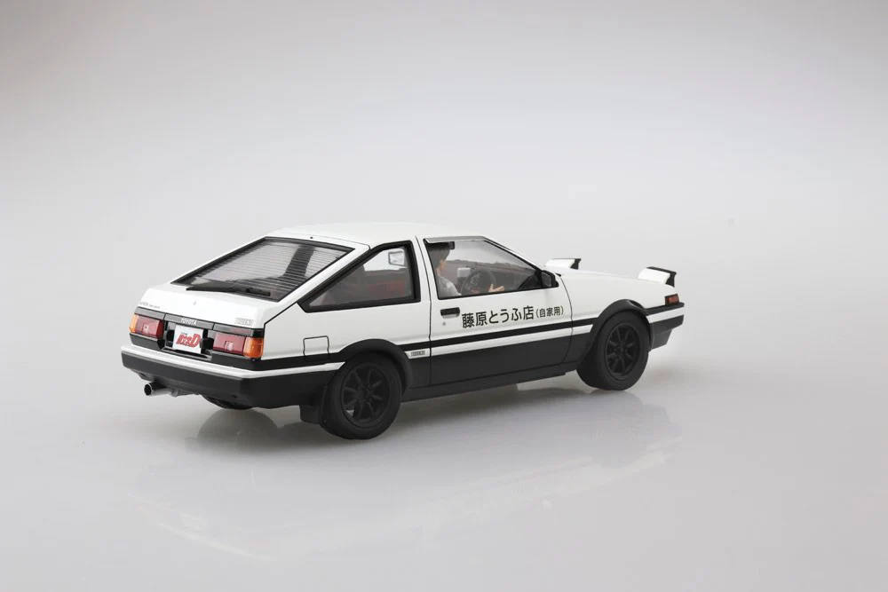 1/24 Fujiwara Takumi AE86 Trueno with Figure - Image 3
