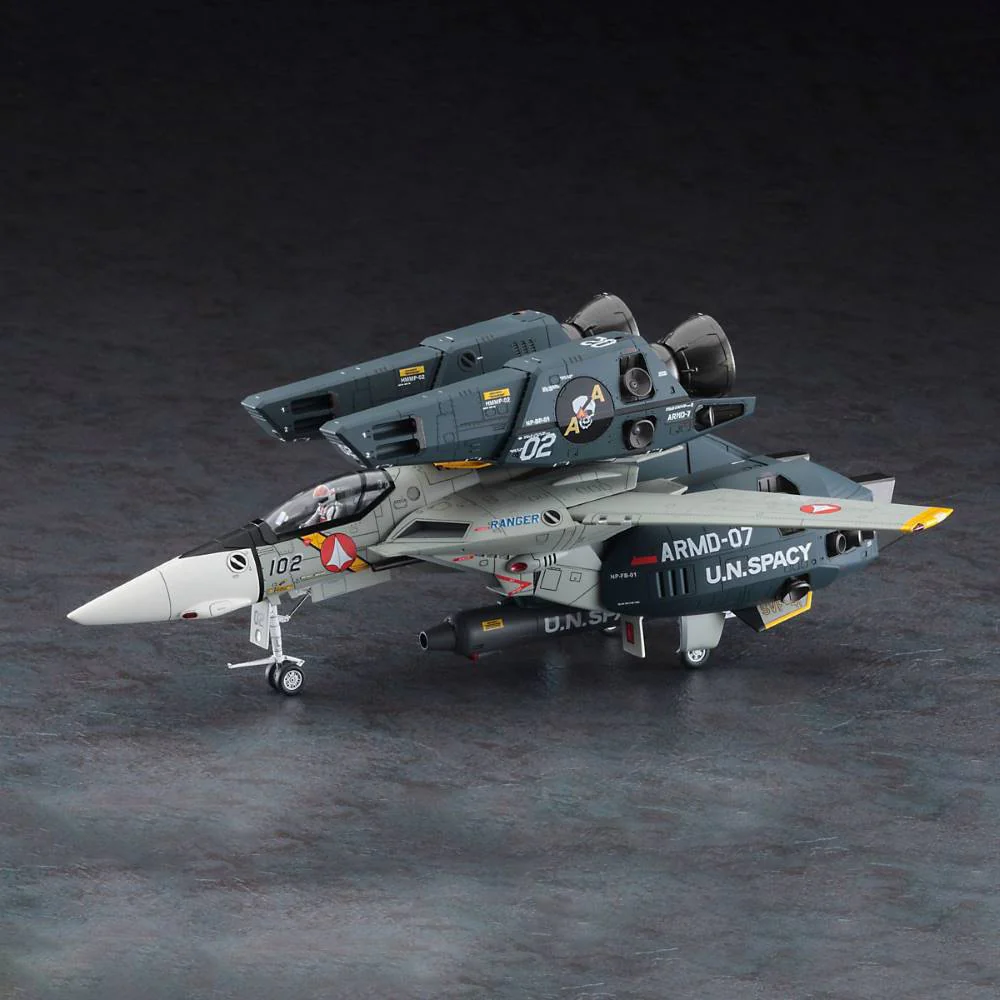 1/48 VF-1J Super/Strike Valkyrie "SVF-41 Black Aces" Fighter Mode