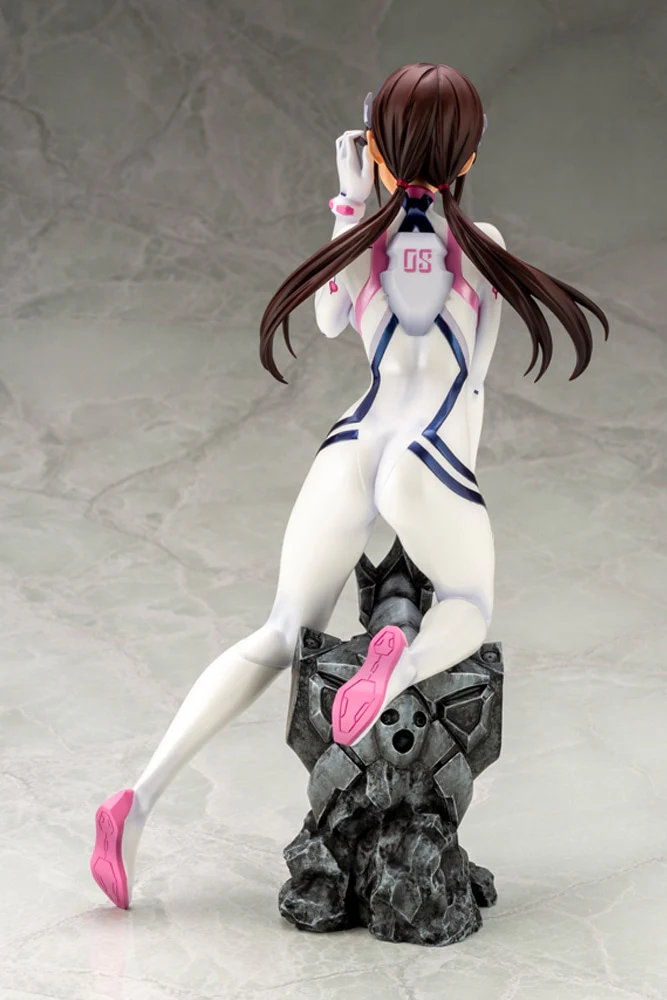 1/6 Mari Makinami Illustrious (White Plugsuit Ver.) - Image 6