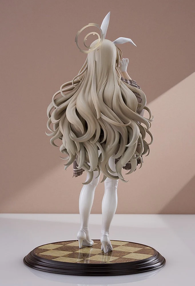 1/7 Akane Murokasa Bunny Girl (Blue Archive) - Image 9