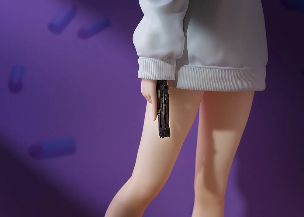 1/7 Chisato Nishikigi Oversized Sweatshirt Ver. (Lycoris Recoil) - Image 13