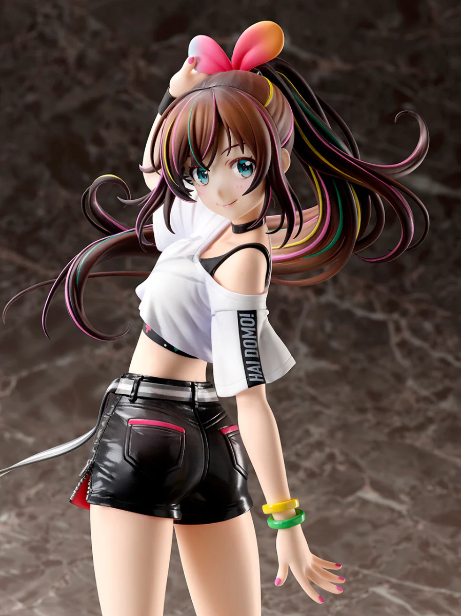 1/7 Kizuna AI "hello, world" - Image 5