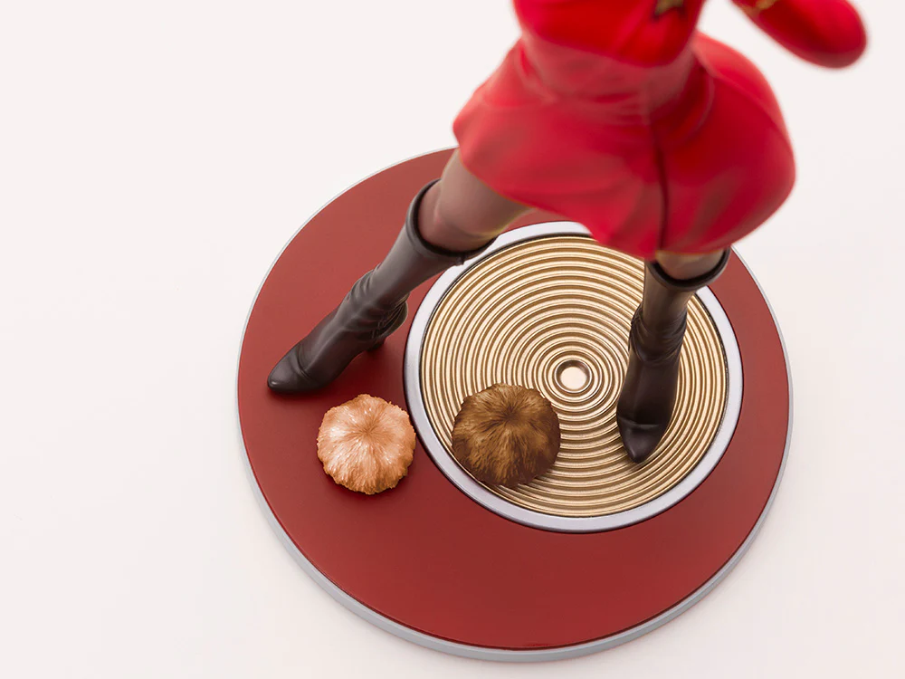 1/7 Star Trek Bishoujo Statue: Officer Uhura - Image 18