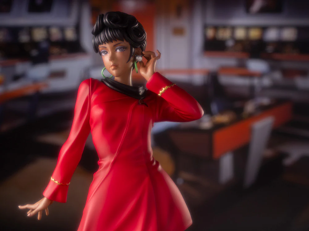 1/7 Star Trek Bishoujo Statue: Officer Uhura - Image 19