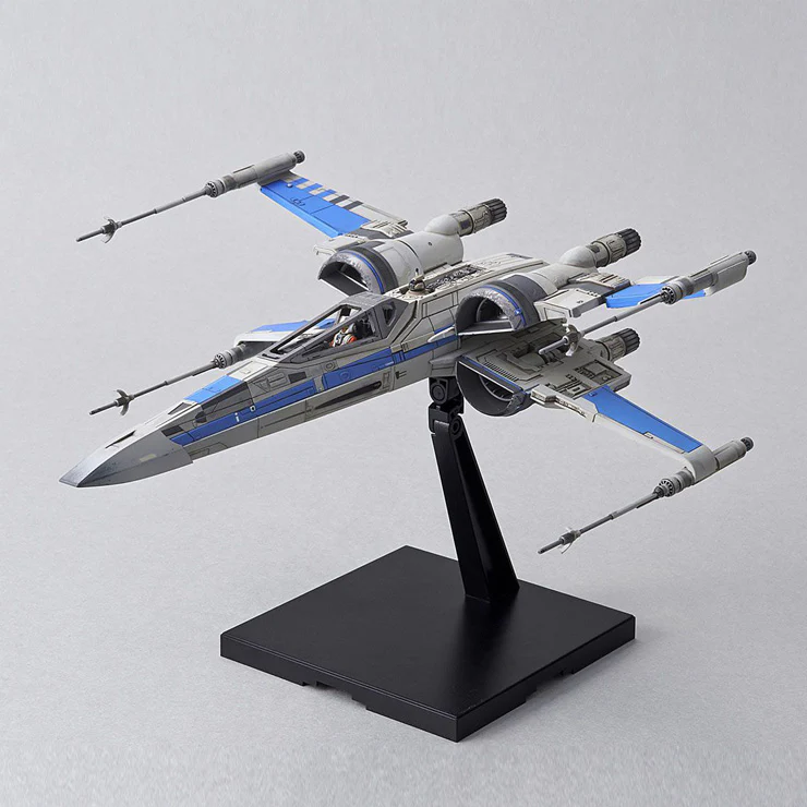 1/72 Blue Squadron Resistance X-Wing Fighter