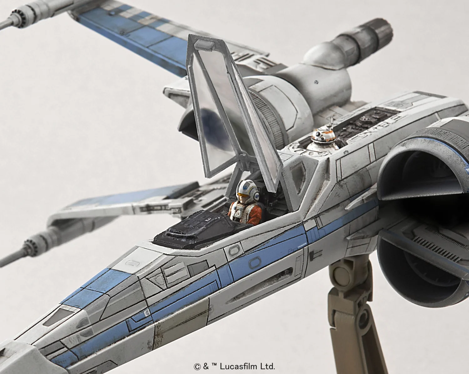 1/72 Resistance X-Wing Fighter - Image 12