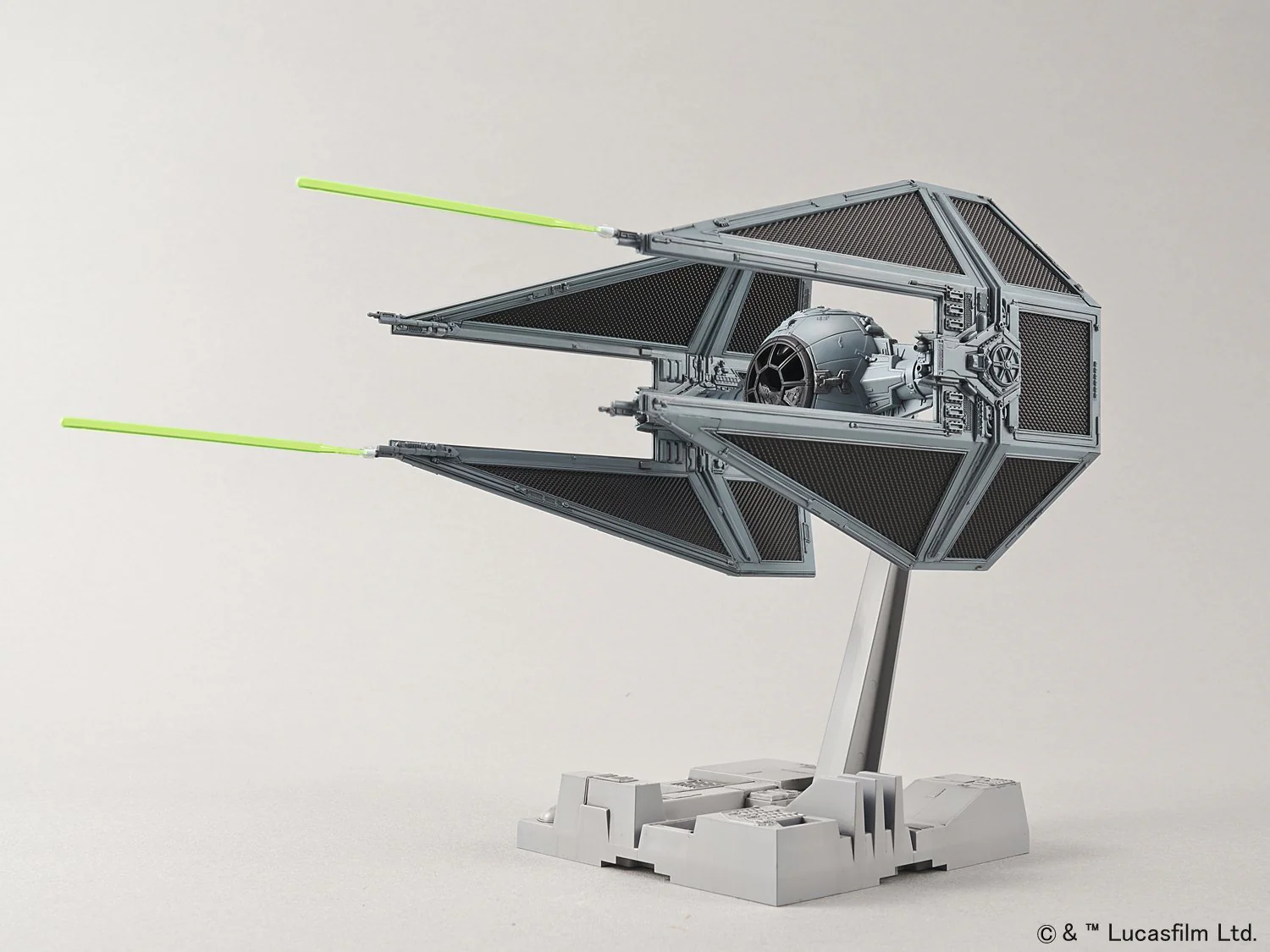 1/72 TIE Interceptor - Image 3