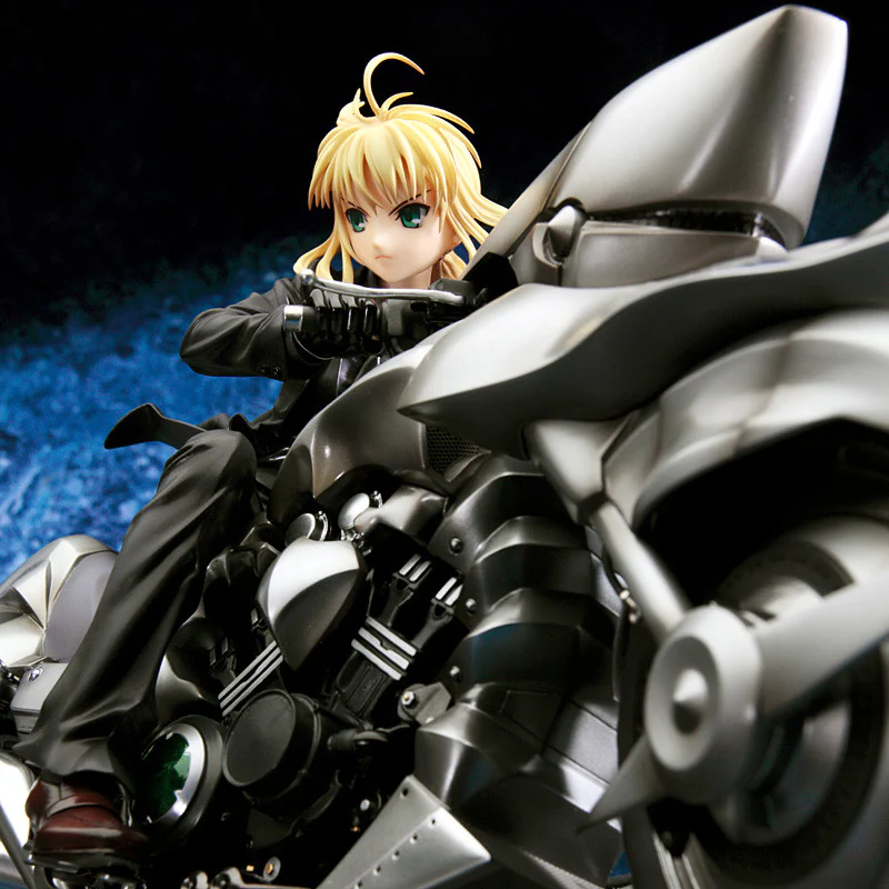 1/8 Saber & Saber Motored Cuirassier (Fate Series)