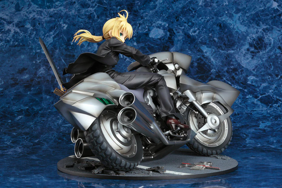 1/8 Saber & Saber Motored Cuirassier (Fate Series) - Image 6