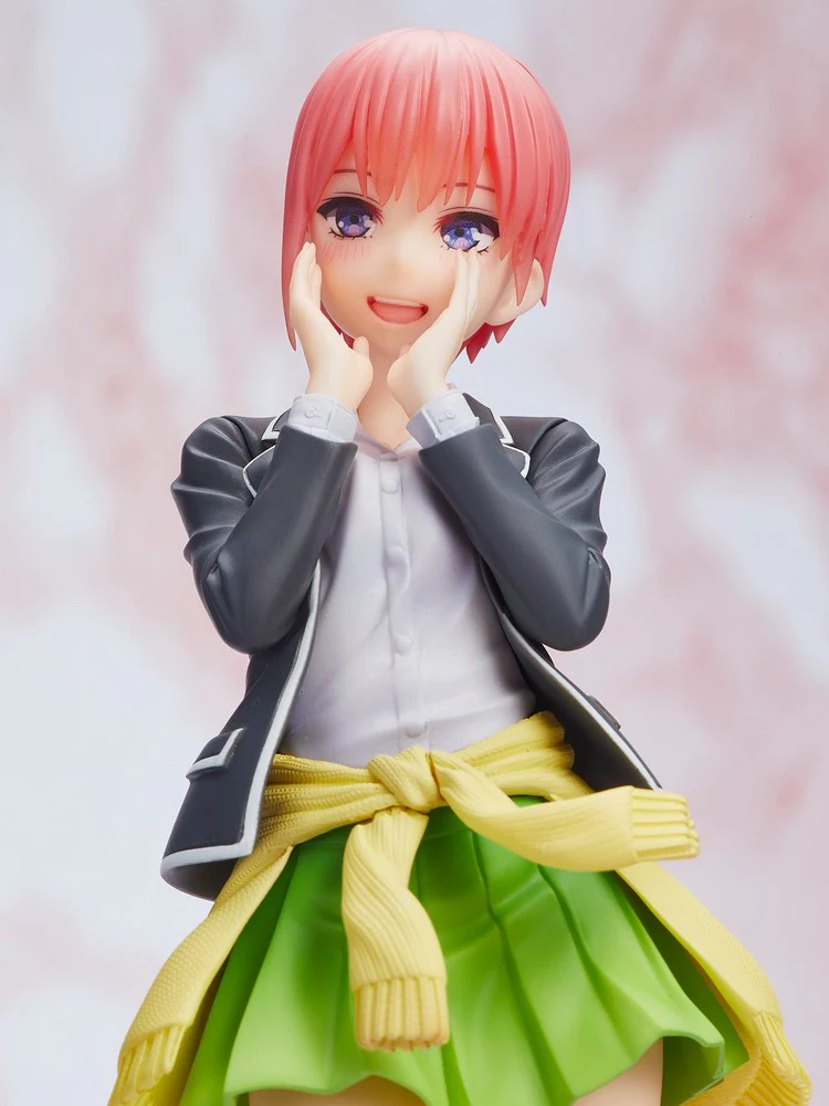 Coreful Figure: Ichika Nakano Uniform Ver. (The Quintessential Quintuplets) - Image 10
