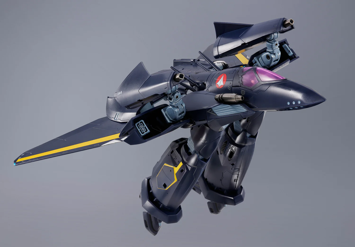 DX Chogokin VF-17S Nightmare Stealthvalkyrie (Gamlin Kizaki Use) (Macross 7) - Image 12