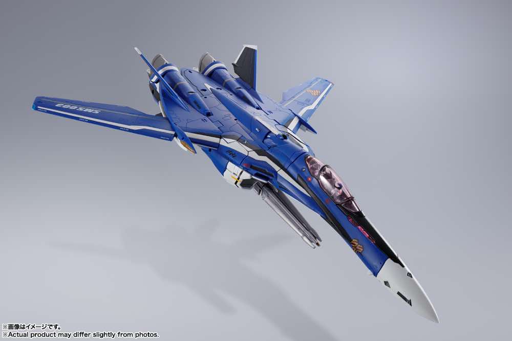 DX Chogokin VF-25G Super Messiah Valkyrie (Michael Blanc Custom) Revival Ver. - Image 11