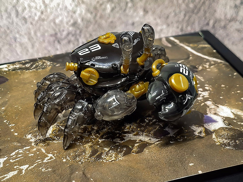 Fiddler Crab (Gold Black) - Image 10