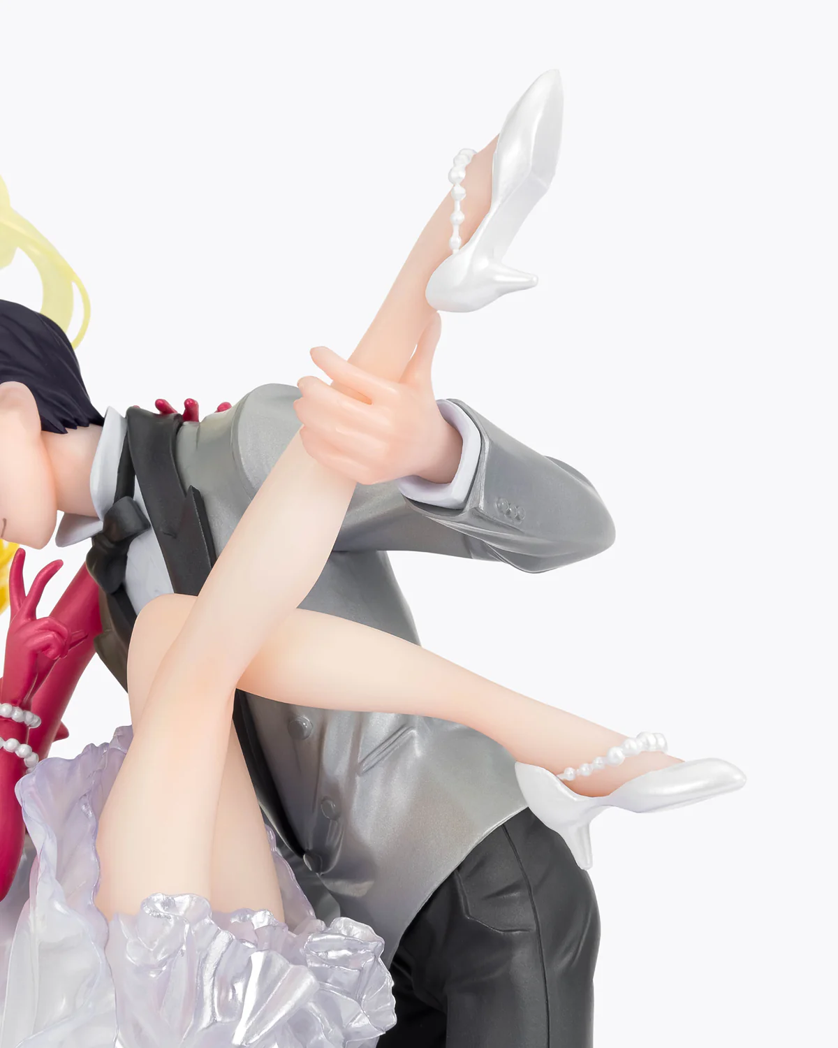 Figuarts Zero chouette Usagi & Tuxedo Mask [Moonlight Glow Edition] (Sailor Moon) - Image 10