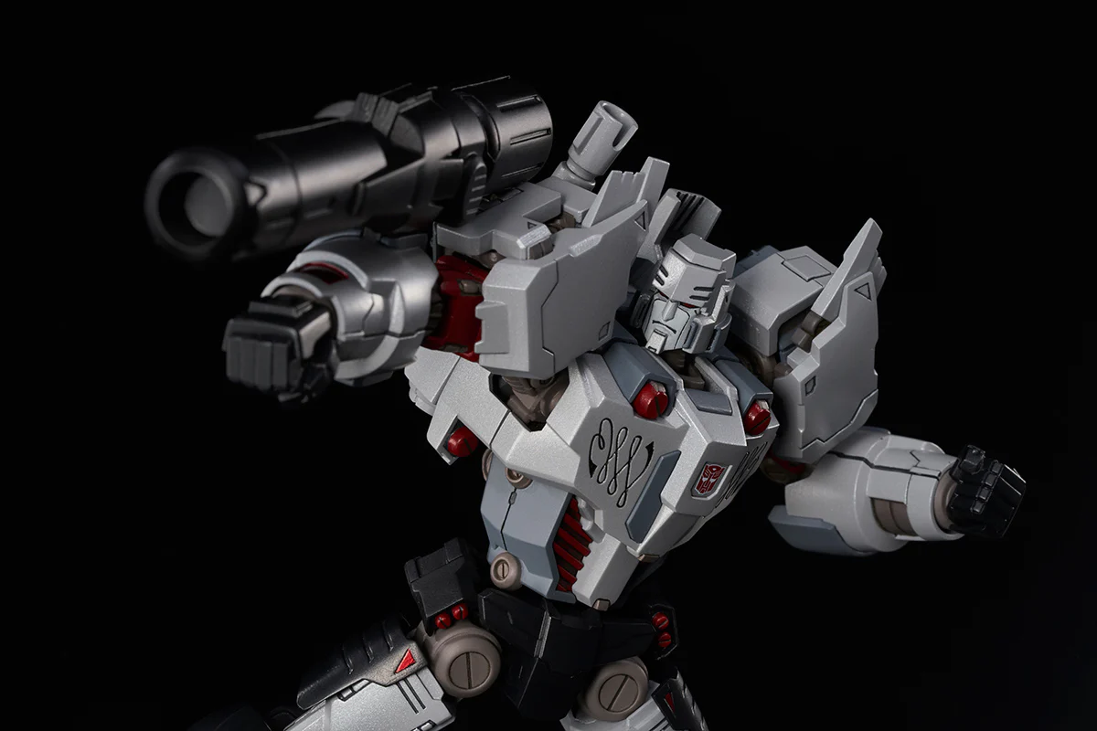 Furai Model Megatron (IDW Autobot Ver.) - Image 8