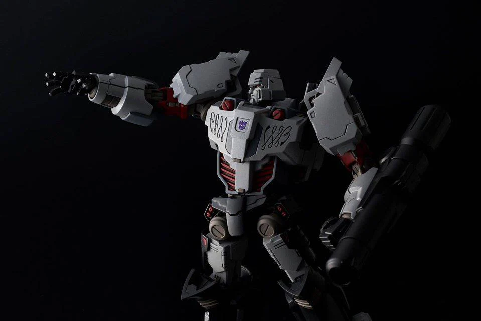 Furai Model Megatron (IDW Decepticon Ver.) - Image 7