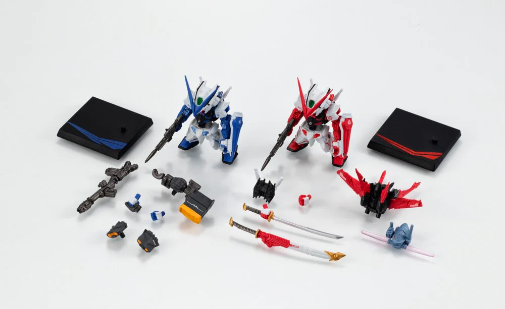 Shokugan FW Converge Core Gundam Astray Red & Blue (set) - Image 2