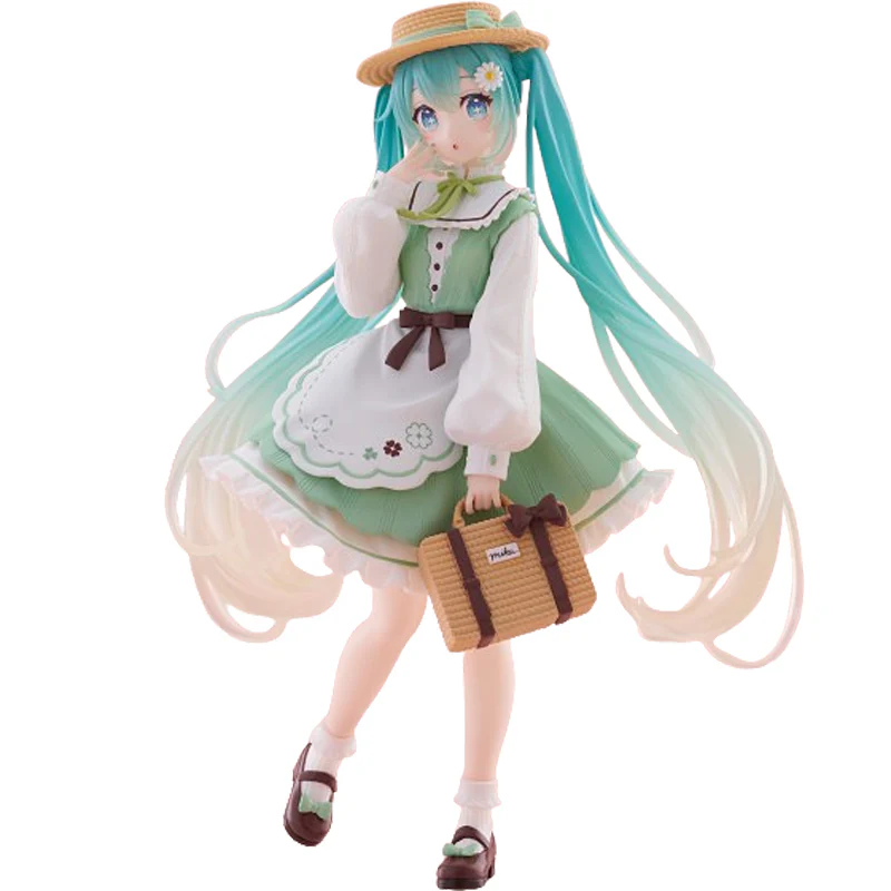 Hatsune Miku Figure: Fashion Country Ver.