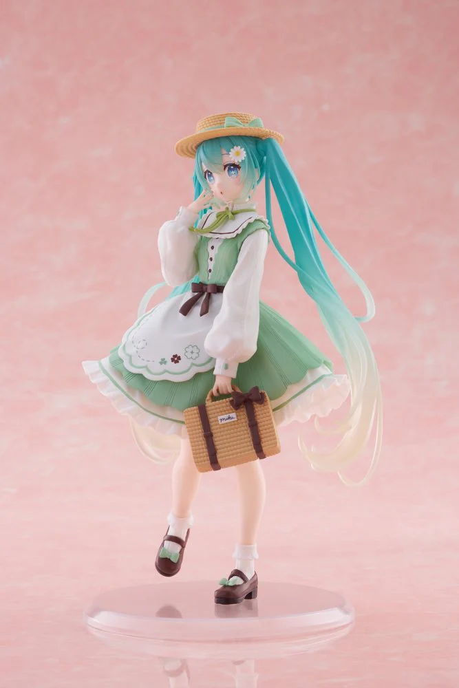 Hatsune Miku Figure: Fashion Country Ver. - Image 4