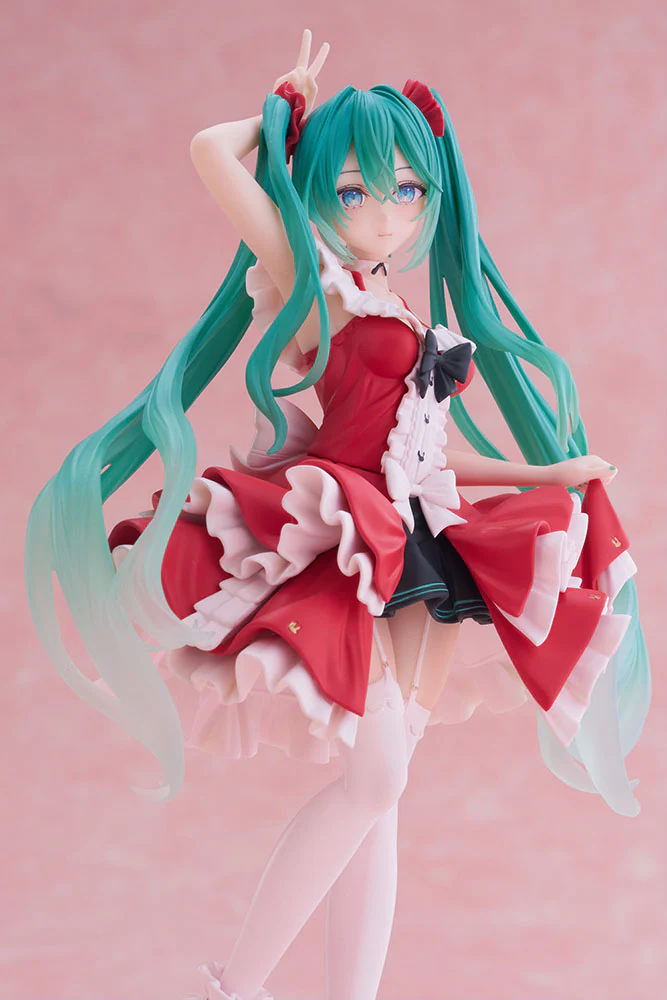 Hatsune Miku Figure: Fashion Lolita Ver. - Image 4