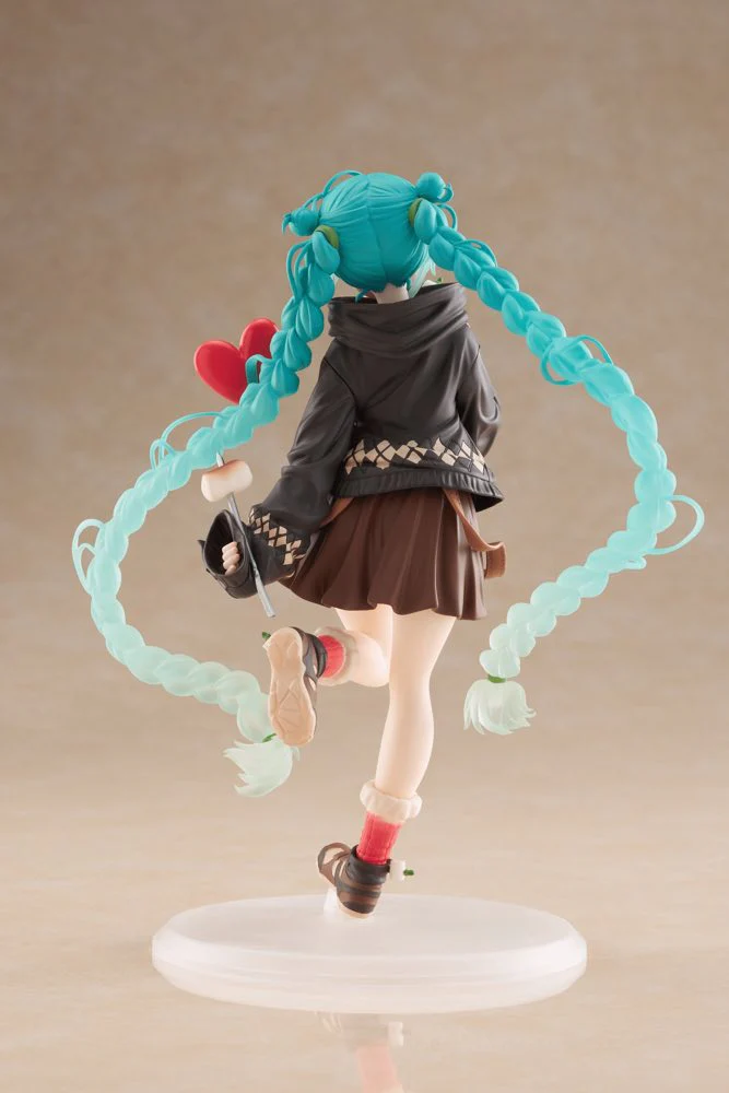 Hatsune Miku Figure: Fashion Outdoor Ver. - Image 4