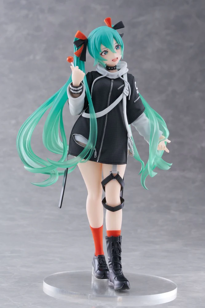 Hatsune Miku Figure: Fashion Punk Ver. - Image 6