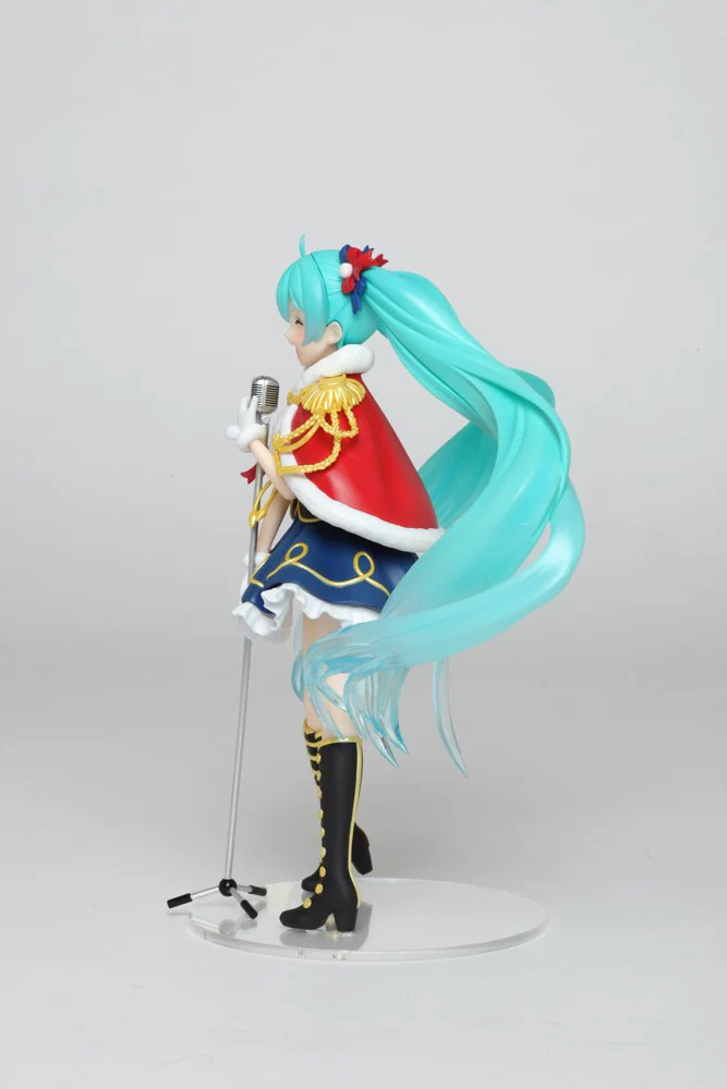 Hatsune Miku Figure: Winter Live Ver. - Image 3