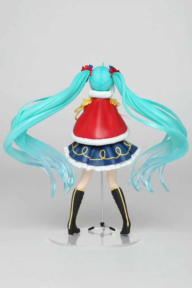 Hatsune Miku Figure: Winter Live Ver. - Image 4