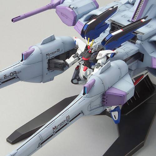 HG Meteor Unit + Freedom Gundam