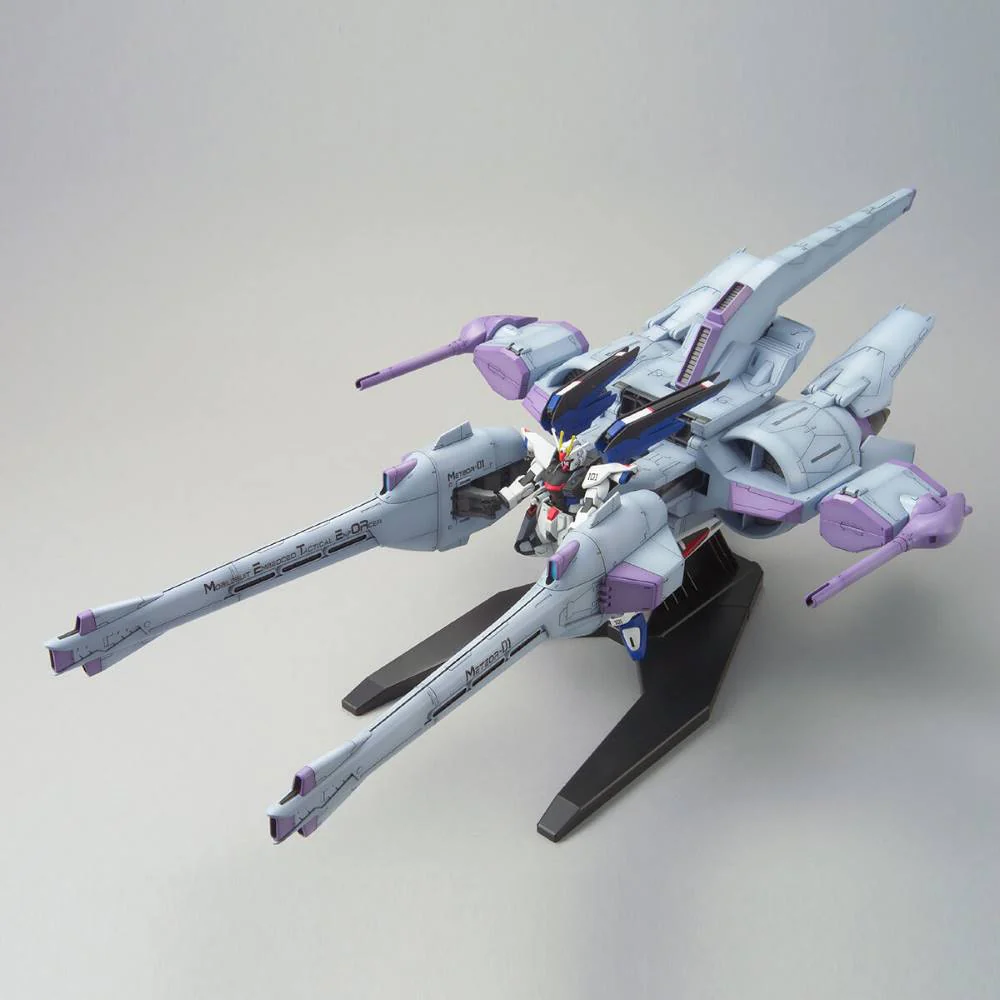 HG Meteor Unit + Freedom Gundam - Image 2