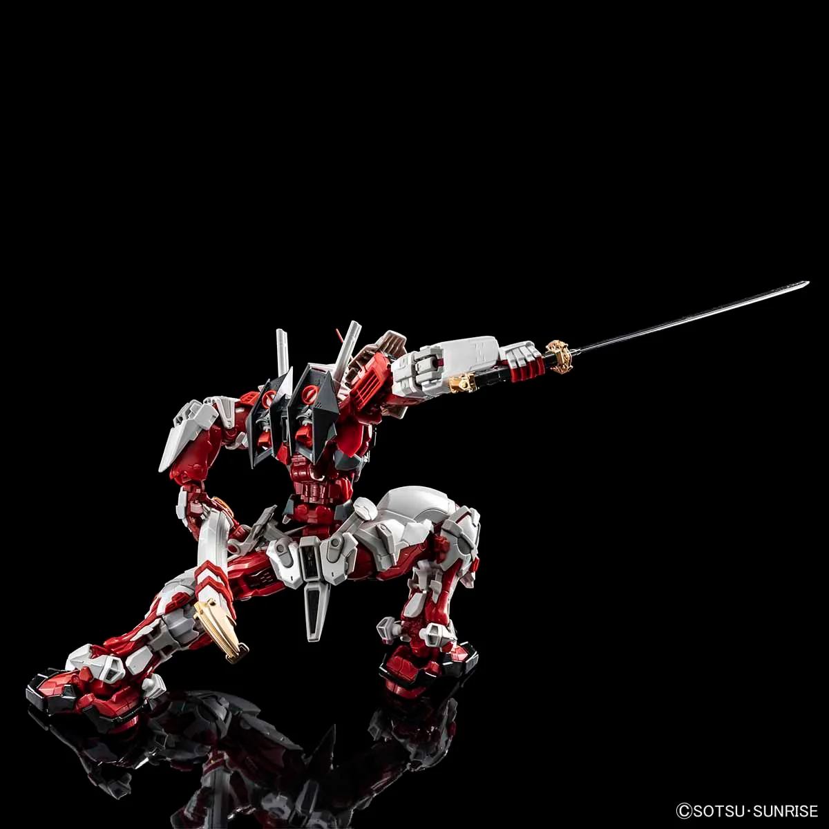 High-Resolution Model Gundam Astray Red Frame - Image 9