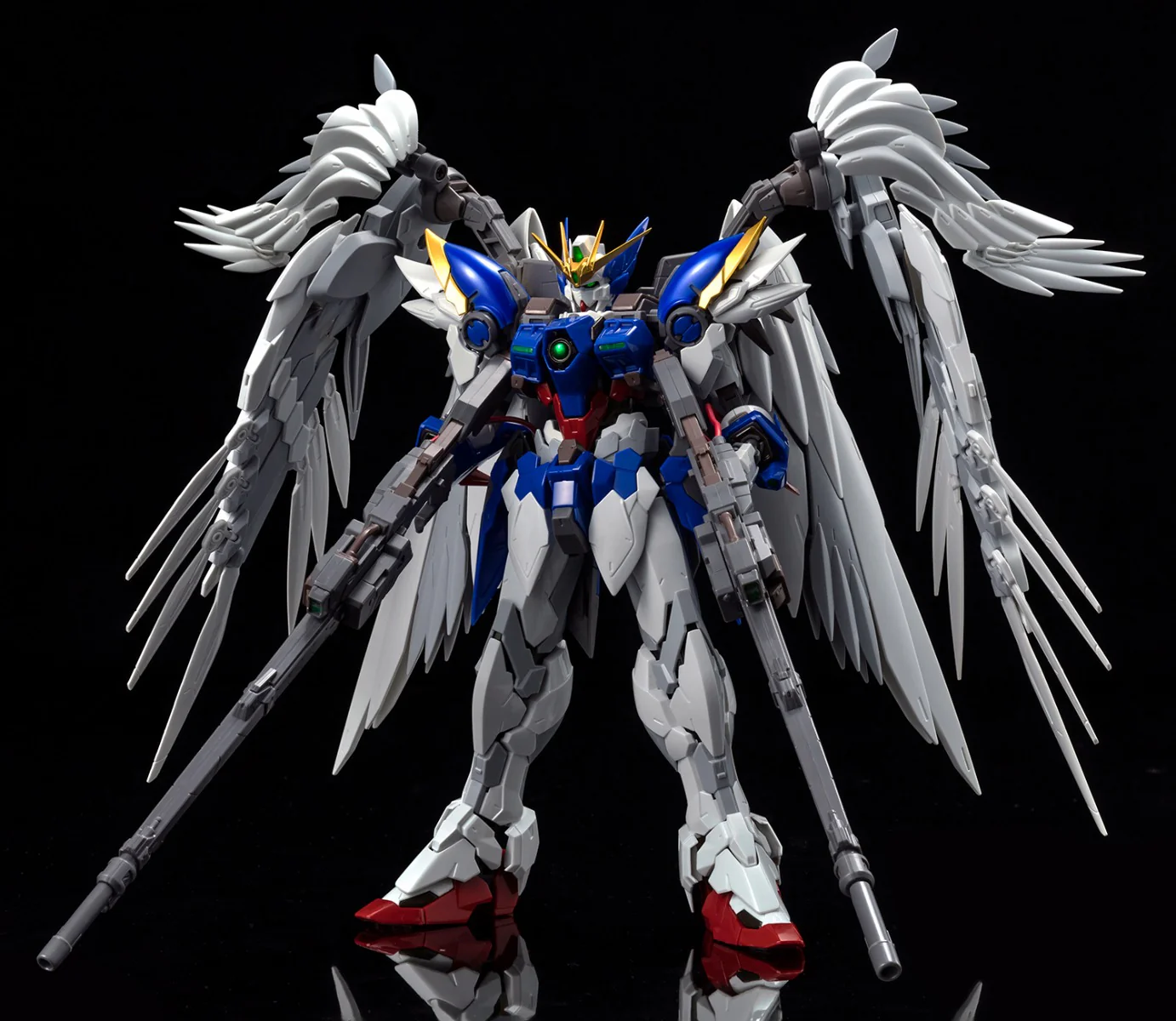 High-Resolution Model Wing Gundam Zero Custom - Image 2
