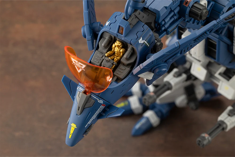 HMM Zoids RZ-045 Salamander - Image 8
