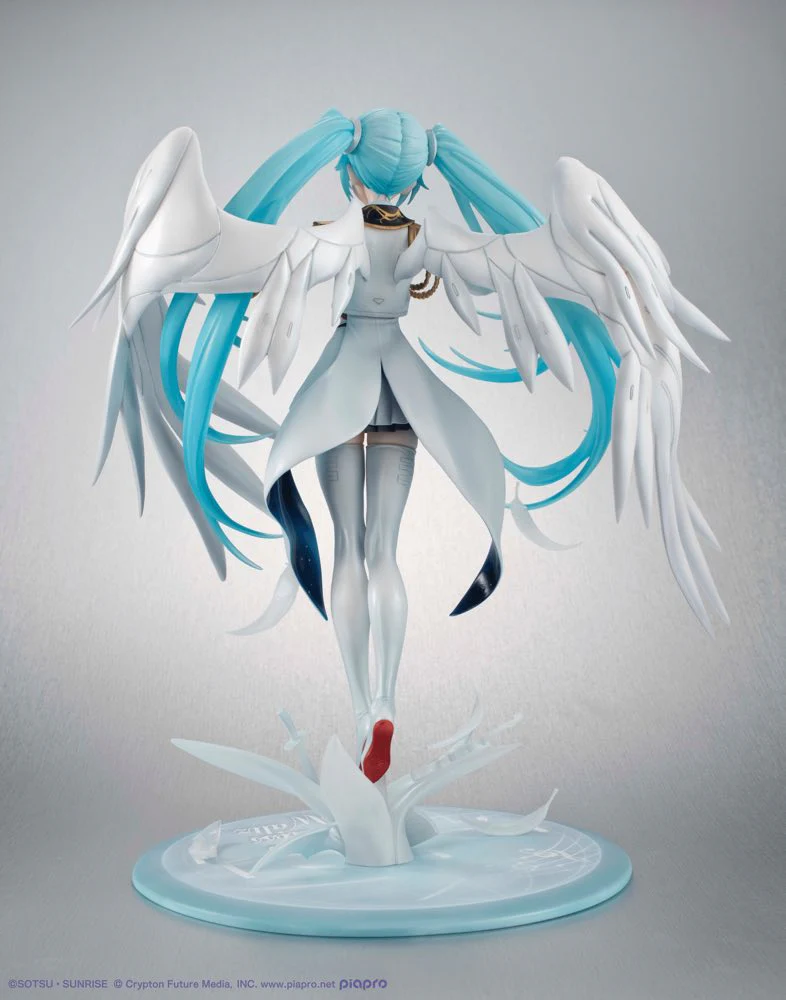 Lucrea: 1/7 Hatsune Miku X Wing Gundam Zero EW (Mobile Suit Gundam 45th Anniversary) - Image 11