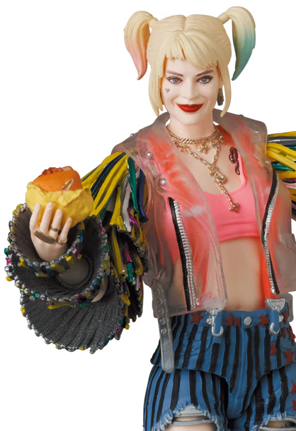 MAFEX Harley Quinn (Caution Tape Jacket Ver.) - Image 3