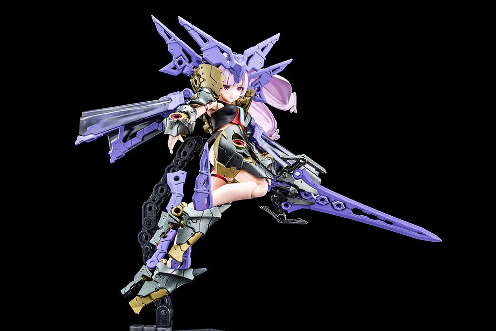 Megami Device Buster Doll Paladin Darkness Claw - Image 3
