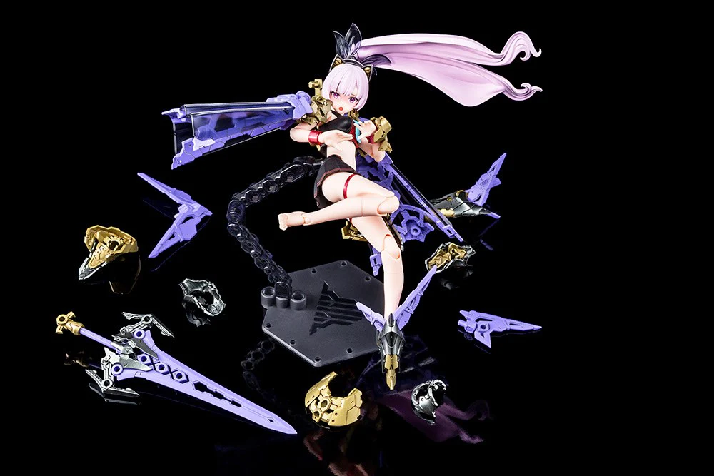 Megami Device Buster Doll Paladin Darkness Claw - Image 9