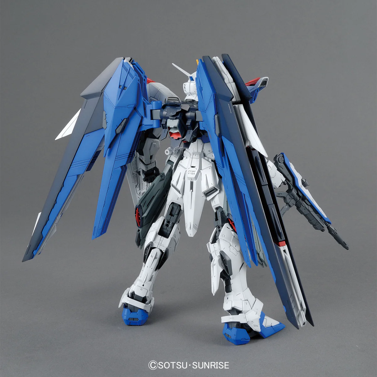 MG Freedom Gundam Ver 2.0 & Kira Yamato - Image 4