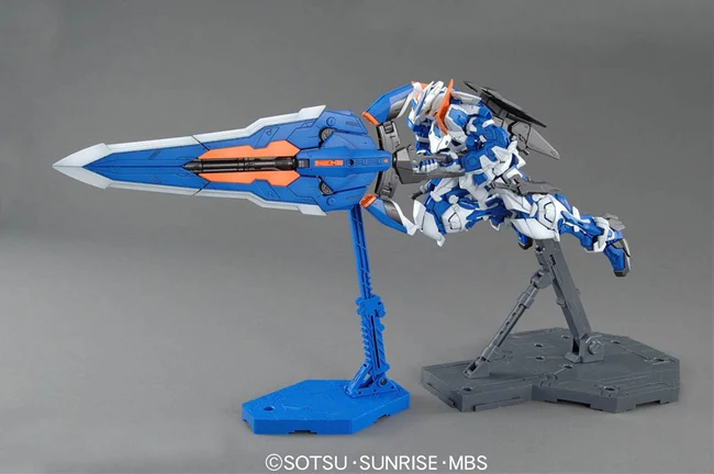 MG MBF-P03 Gundam Astray Blue Frame 2nd Revise - Image 10