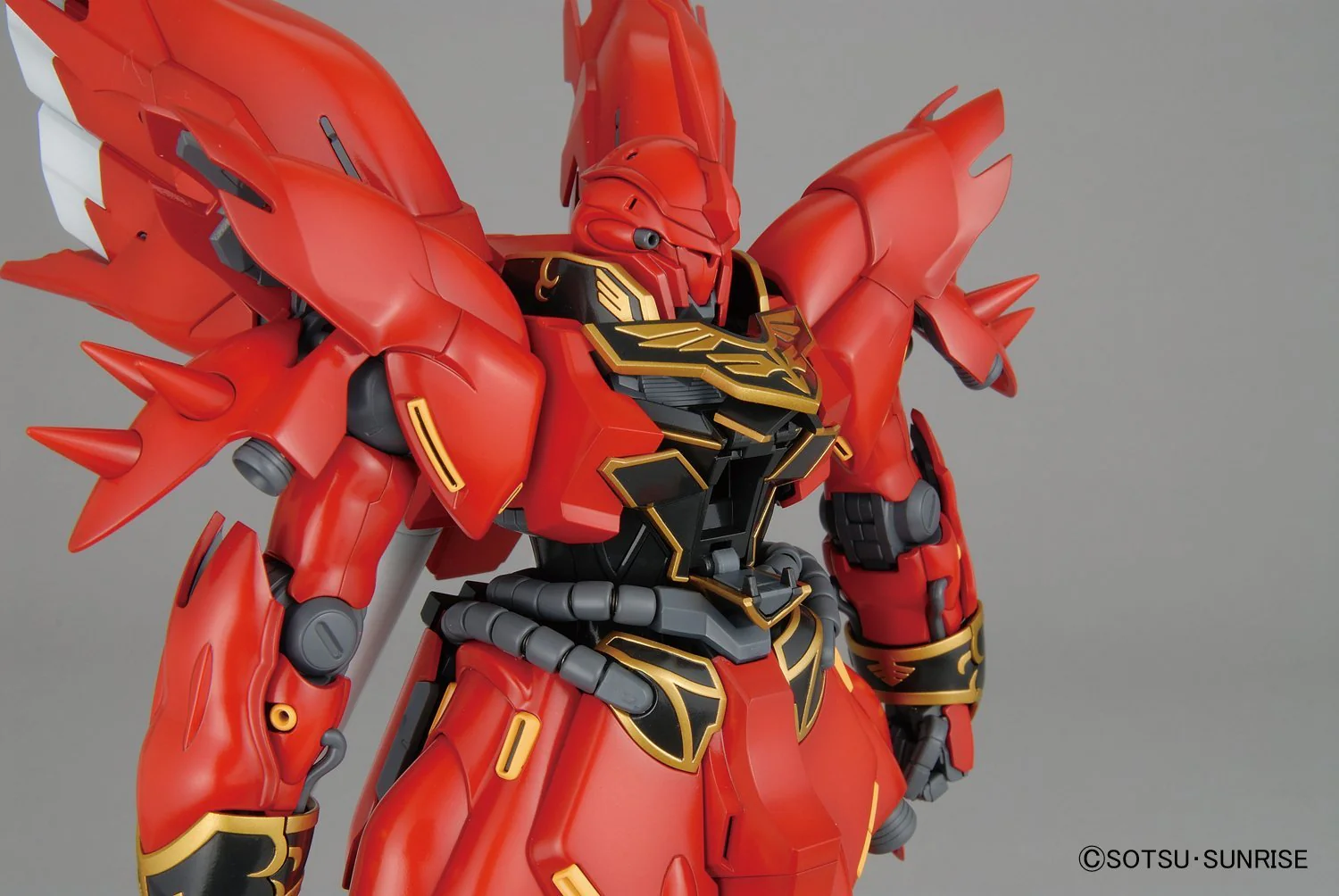 MG MSN-06S Sinanju - Image 13