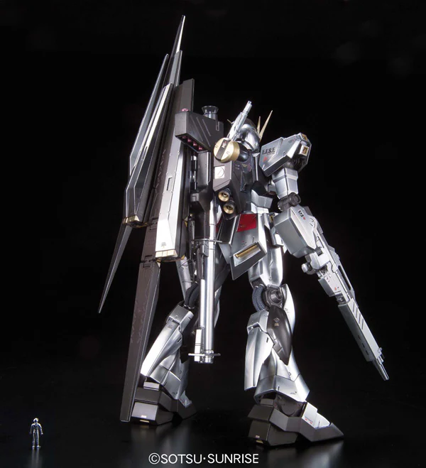MG RX-93 Nu Gundam Metallic Coating Ver. - Image 3