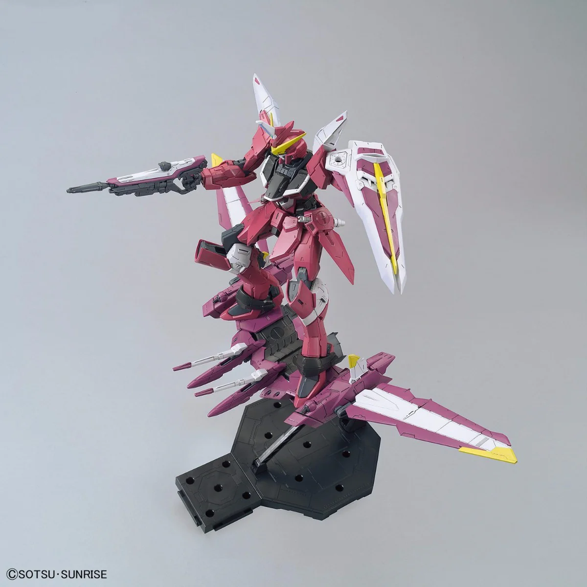 MG ZGMF-X09A Justice Gundam - Image 5