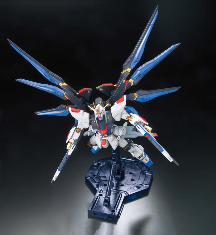 MG ZGMF-X20A Strike Freedom Gundam Full Burst Mode - Image 8