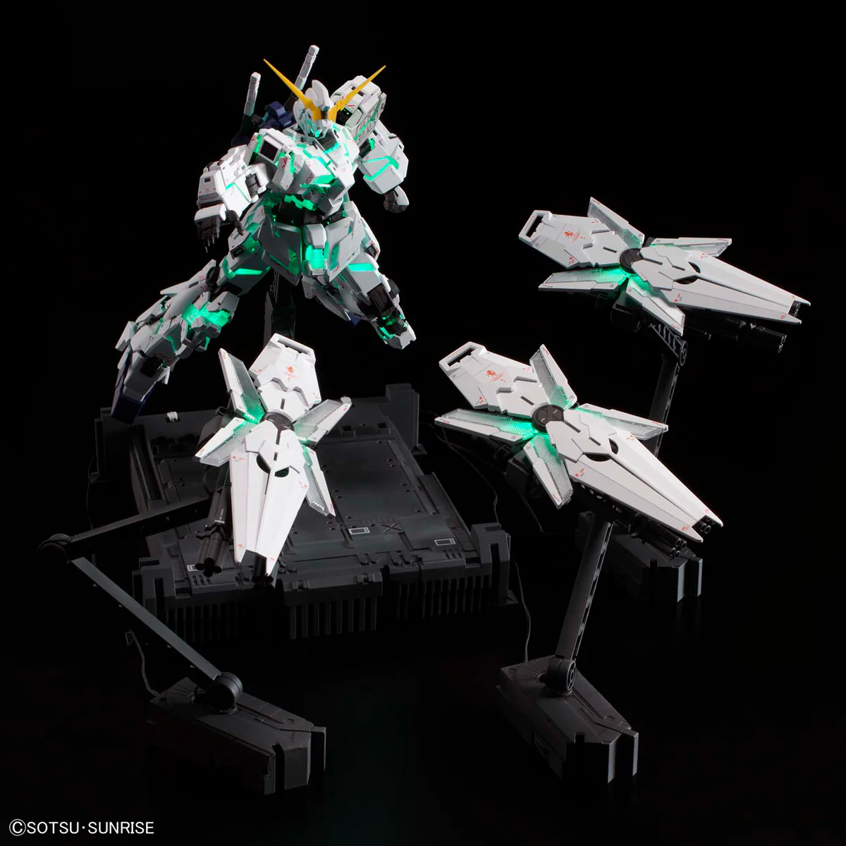MGEX RX-0 Unicorn Gundam Ver.Ka - Image 11